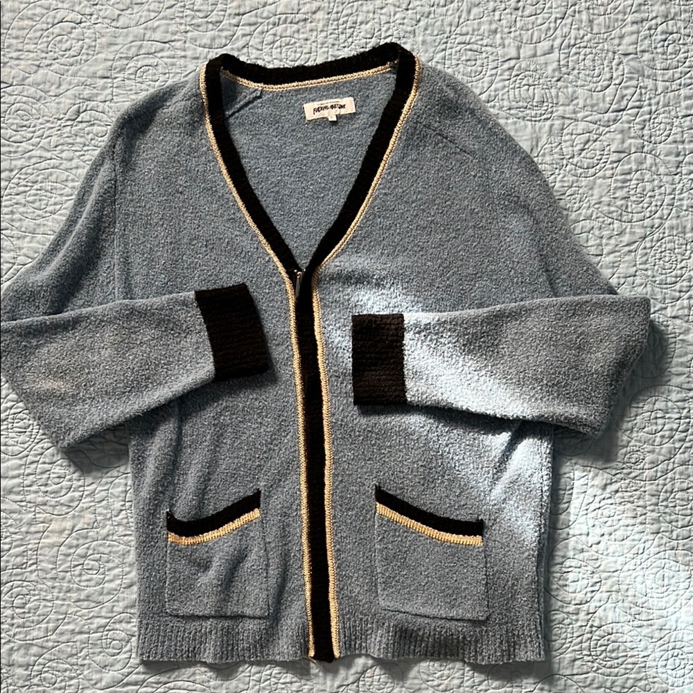 FA Gray and Black Cardigan with Long Sleeves and V-Neck Design
